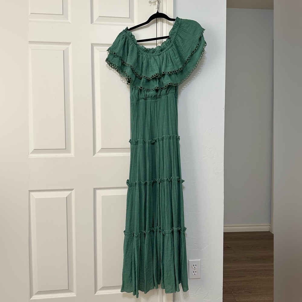 Off the shoulder maxi dress